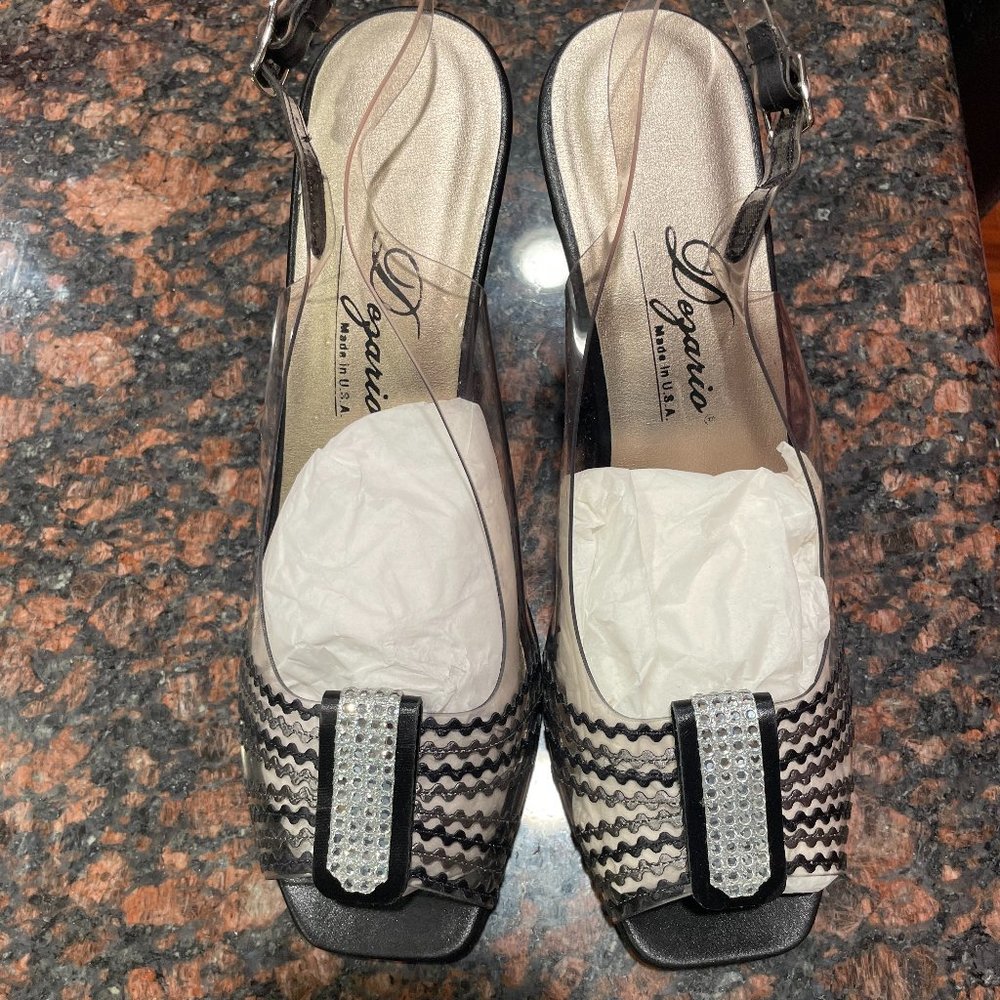 Dezario Acrylic Heel “NECTAR” Made in USA Sz 9, New in Box